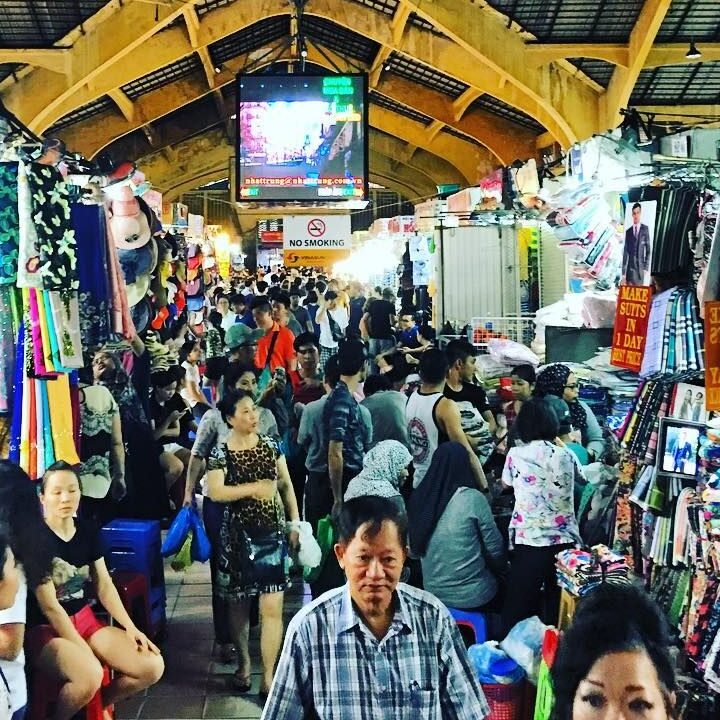 Clothing Wholesale Markets in Vietnam - An Dong Market