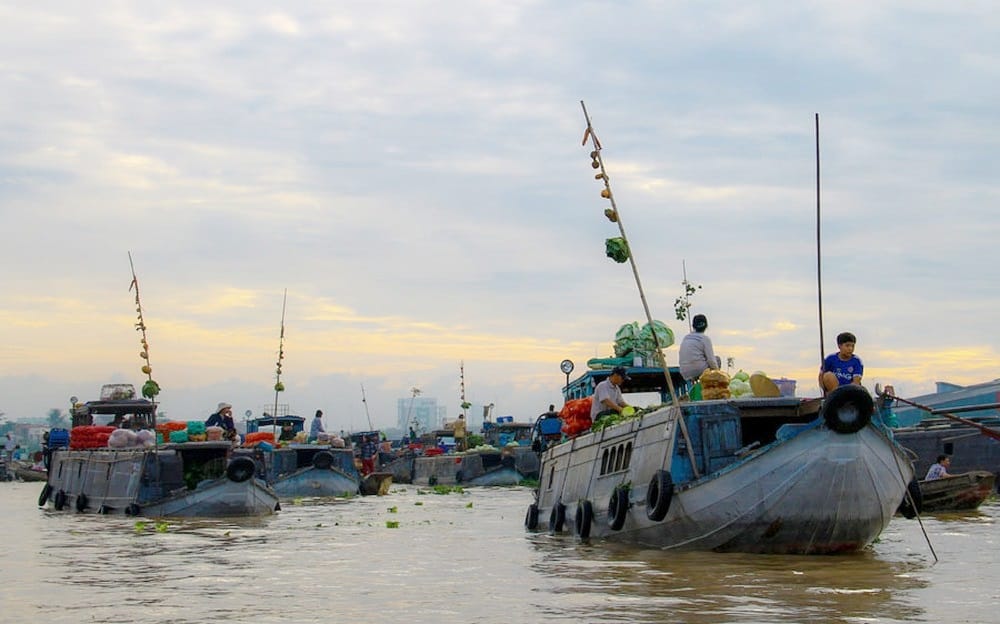 Floating Markets in Vietnam - Phong Dien Floating Market