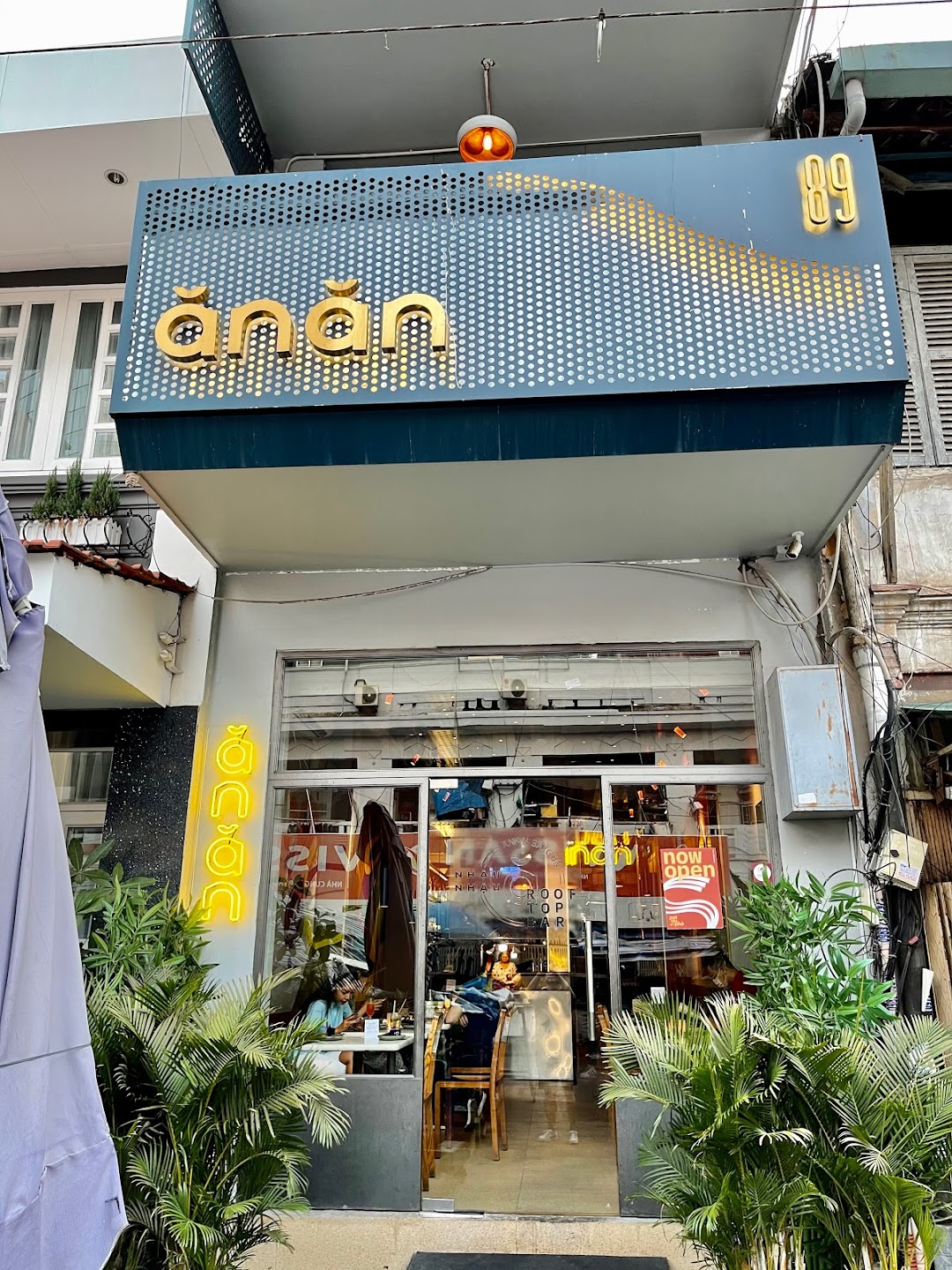 8 Authentic Vietnamese Restaurants in Saigon | Vietnam Buying Agent