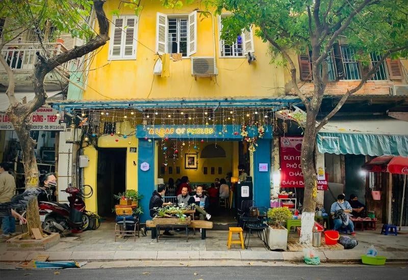 Banh Mi 25 Resturant in Hanoi