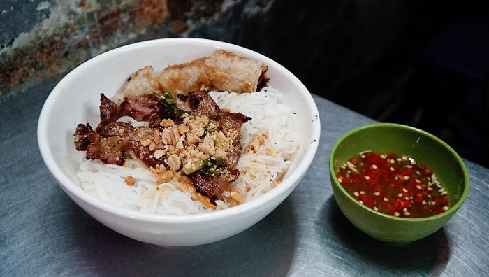 Bun Thit Nuong - Grilled Pork and Rice Vermicelli