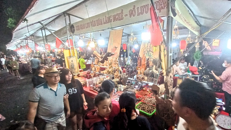 Hanoi Night Markets